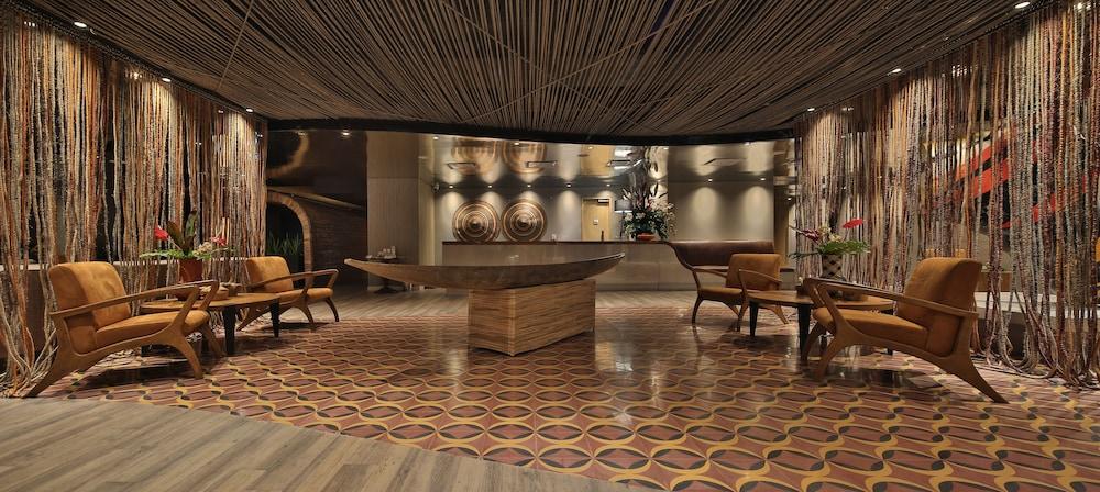 Hotel Movich Buro 51 Barranquilla  Exterior foto The lobby of the hotel