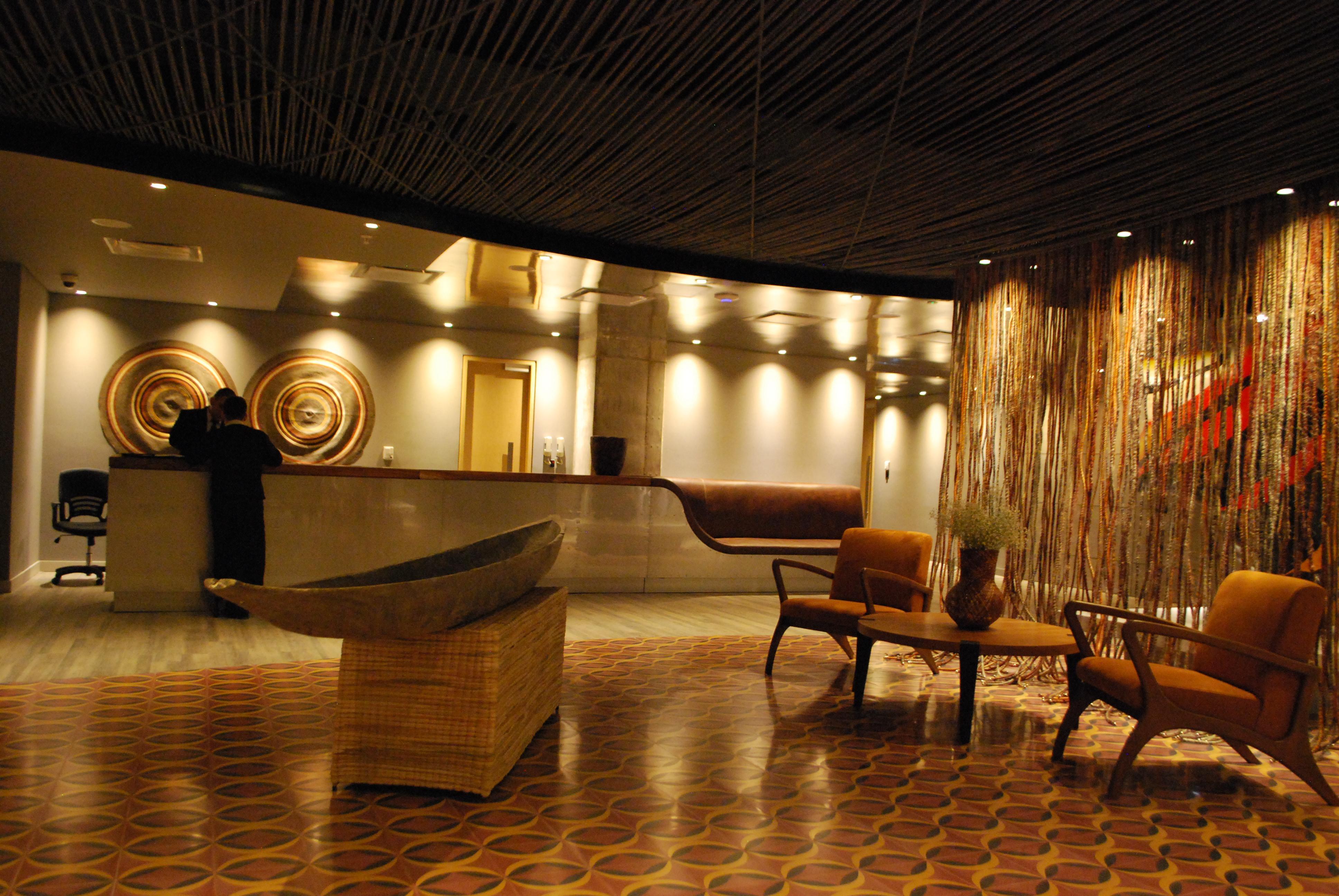 Hotel Movich Buro 51 Barranquilla  Exterior foto The interior of the lounge